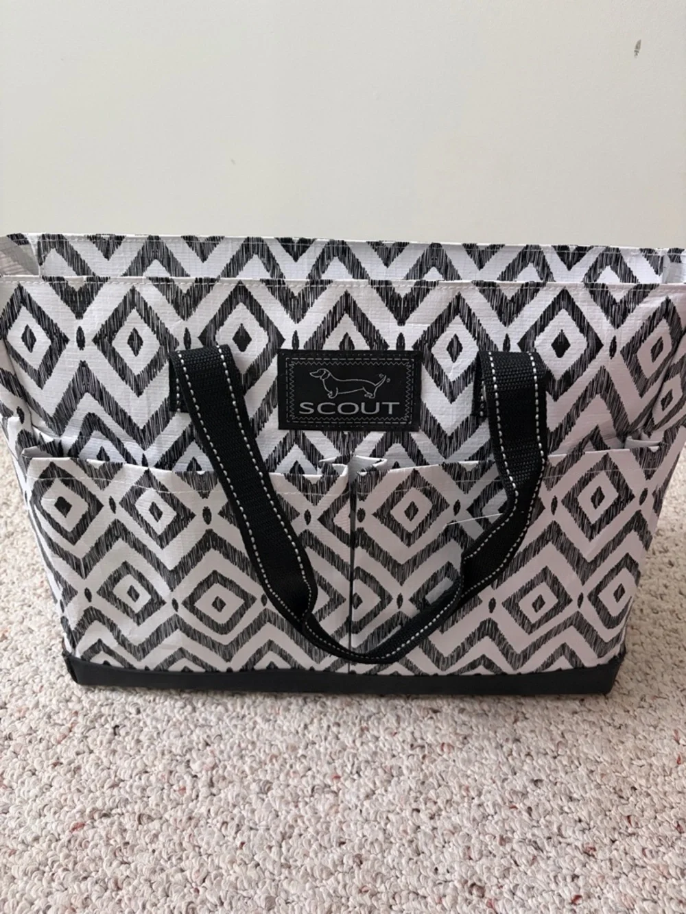 SCOUT Black & White Diamond-Print Tote